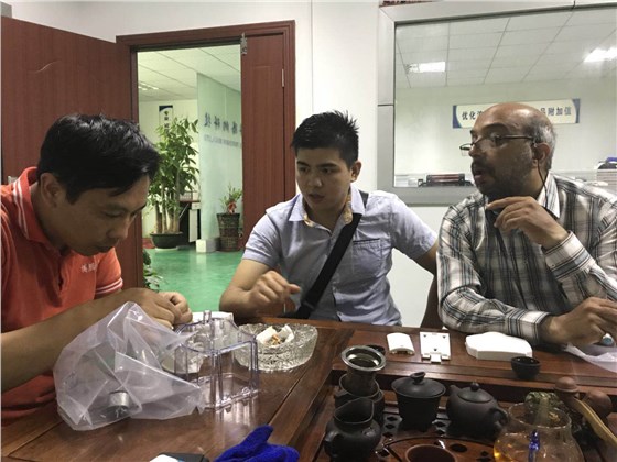 博腾纳工程经理与Suresh先生进行探讨