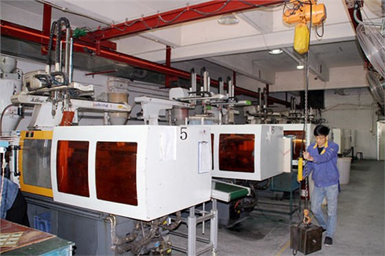 注塑火博(中国)制造厂——博腾纳更愿倾心为您服务 注塑火博(中国)制造厂——博腾纳更愿倾心为您服务