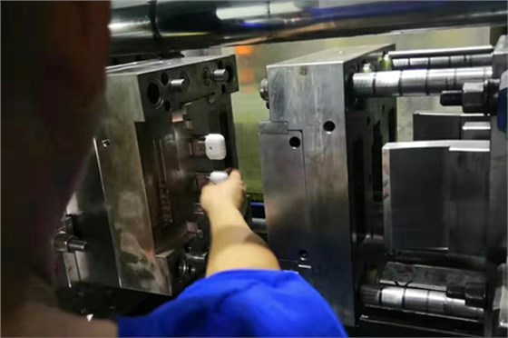 博腾纳塑胶火博（中国）加工厂：13年定制经验更对味您的专业需求