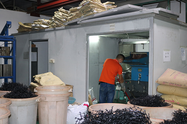 火博（中国）制造厂注意了：“工程塑料”也有云泥之别！