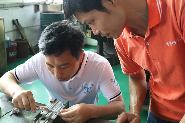 注塑火博（中国）制造厂——博腾纳品质铸就实力