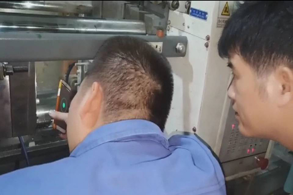 蓝牙耳机火博（中国）厂——博腾纳给您高端品质