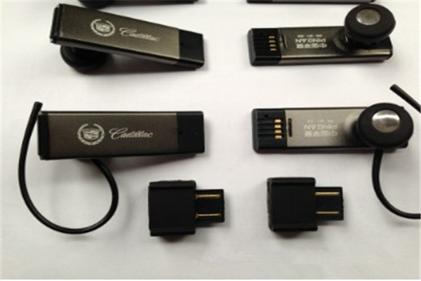 蓝牙耳机火博（中国）厂哪家行？深圳博腾纳出品：有分模线，你看不见！